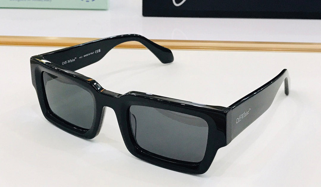 OFF-WHITE Lecce Sunglasses