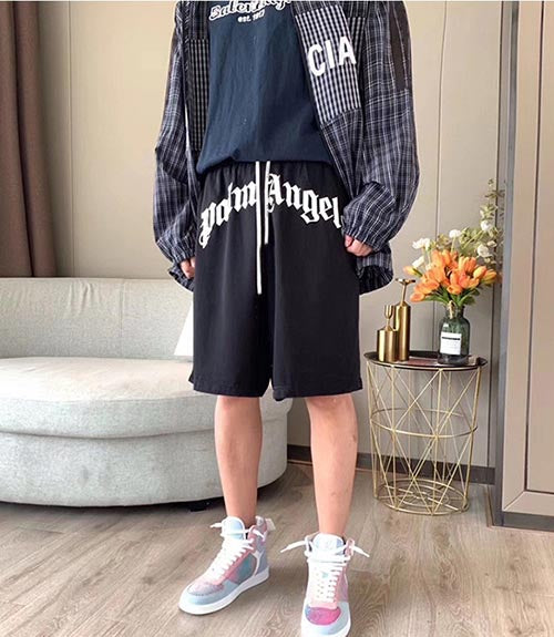 Palm Angels Shorts 03