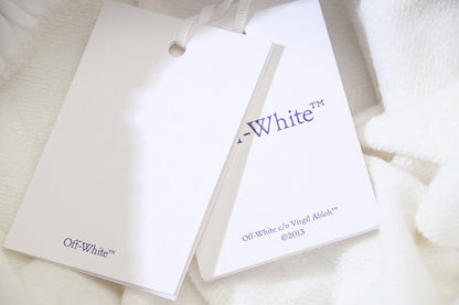 OFF-WHITE Tape Arrows Shorts