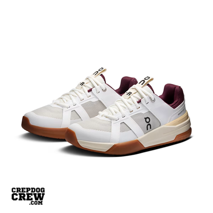 On Running THE ROGER Clubhouse Pro Youth White Maroon