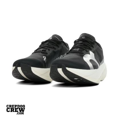 On Running Cloudboom Volt White Black