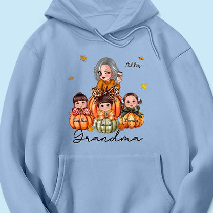 Grandma Mom Kids On Pumpkin Personalized Shirt, Fall Season Gift For Mom Grandma